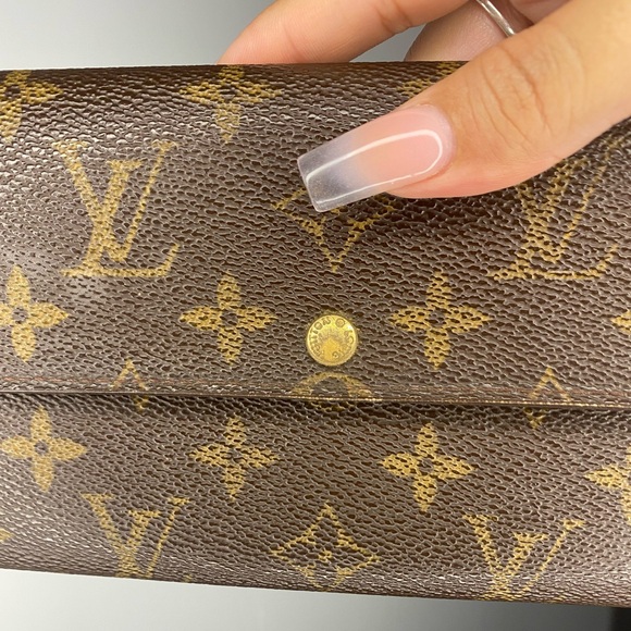 *SOLD 💘*****LV Monogram Sarah Wallet 💳 - Picture 10 of 11
